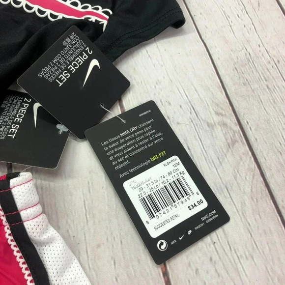 Nike T-Shirt & Shorts hot pink 12M - Picture 4 of 5
